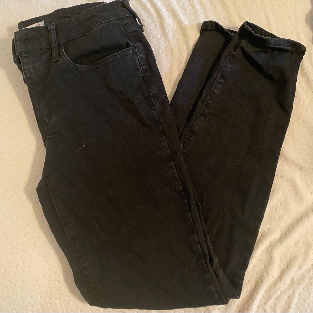 Junior size 5 black skinny jeans